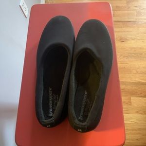 Grasshoppers shoes size 11